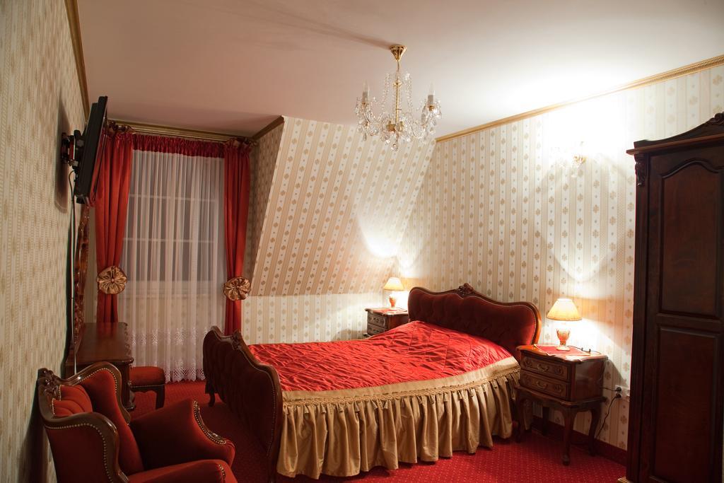 Hotel Campari Gora Motyczna Exterior photo
